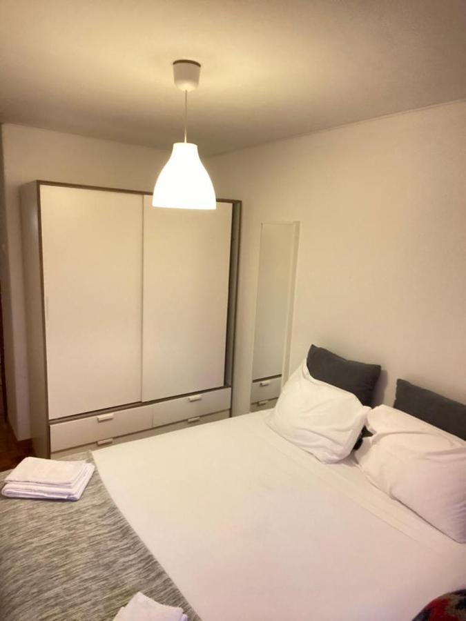 Appartamento Duplex Proximo Do Aeroporto Lisboa Esterno foto